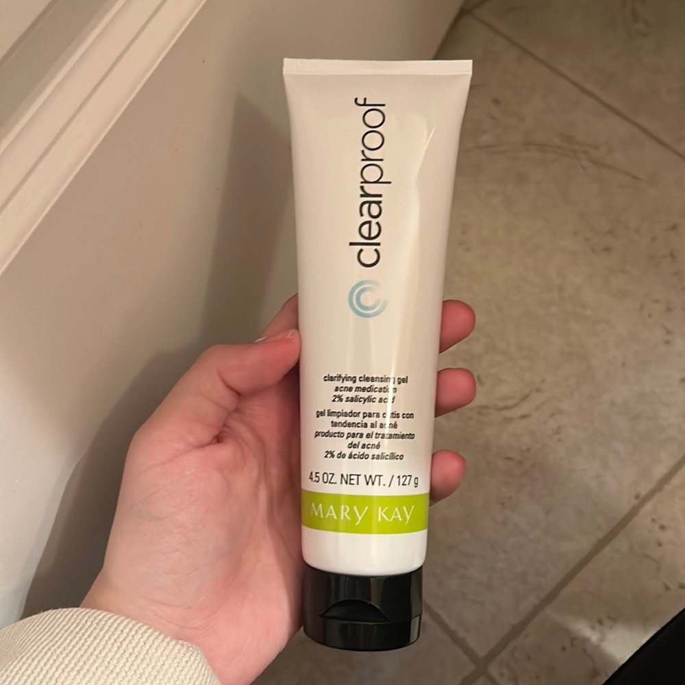 mary kay clearproof clarifying cleansing gel